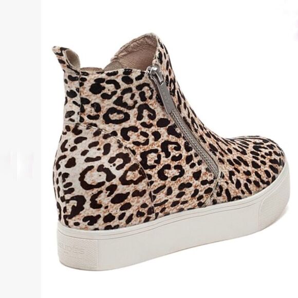 Beige & Black Leopard Sky - Picture 3 of 7